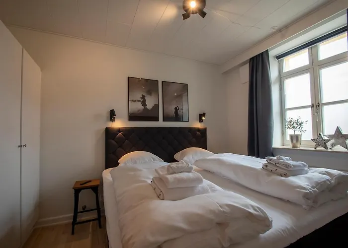 Central City Apartment *